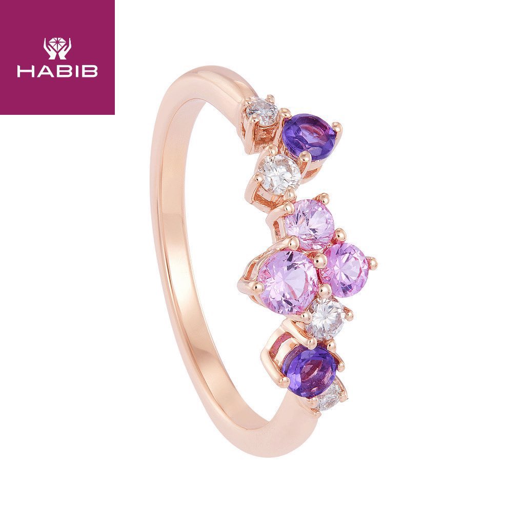studentlyfee's tweet photo. OMG?!!!?! this ring giving me speak now (taylor swift) vibess 💜🥹🥹 https://t.co/7zPbVAul5g