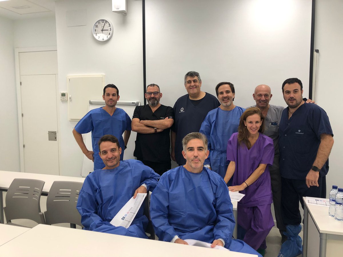 institutoIOTAM's tweet photo. El curso del Plan Nacional de Artroscopia #PNFA se celebró a finales de octubre en la @ufvmadrid de #Madrid con la presencia de Dres. de #IOTAM: Dr. Monteagudo y Dra. Martínez (pie y tobillo), Dra. Ocampos y Dr. Laredo (muñeca y mano), y Dr. Tabuenca (muñeca, mano y codo). 👇 https://t.co/BJTjYkbh8l