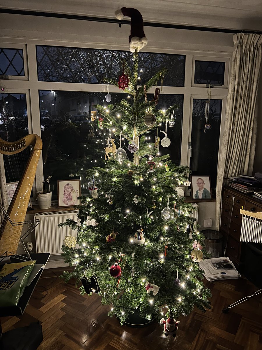 thatWilkochap's tweet photo. Nadolig Llawen, frindiau 🎅 https://t.co/eFgh8zCfcs