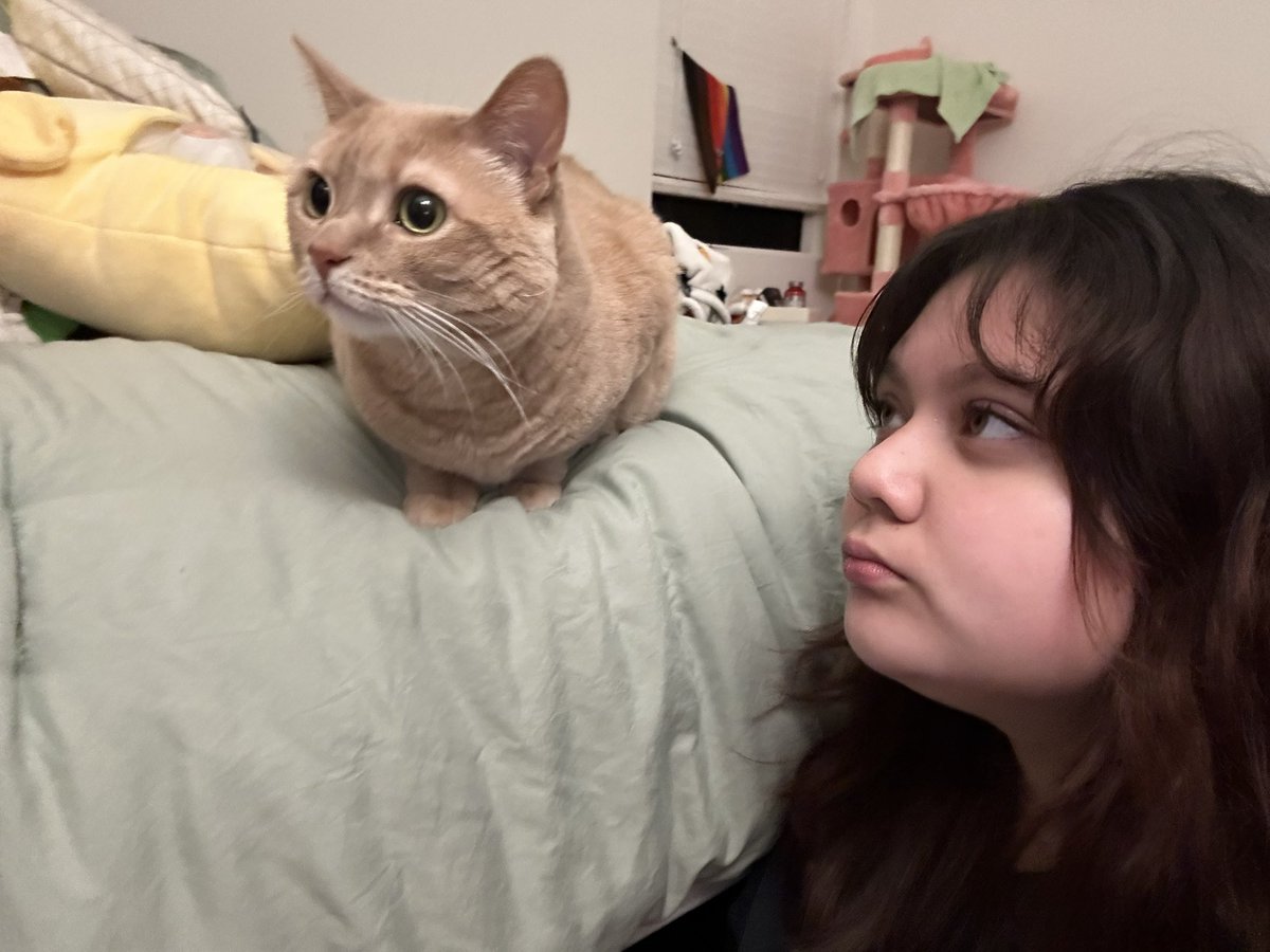endermanvwoops's tweet photo. me and Lola https://t.co/jVtQeJnGhx