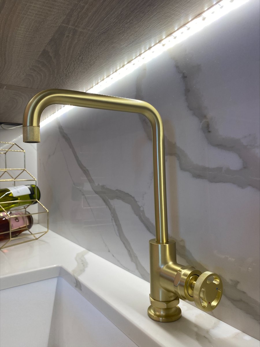 The 1810 Company tweet media