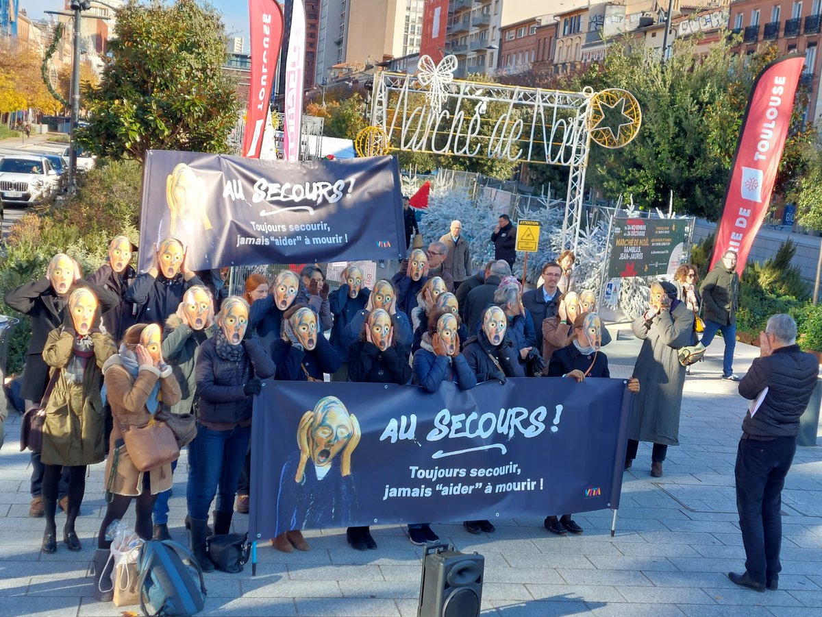allianceVITA's tweet image. A #Toulouse, Alliance VITA a dit non au suicide assisté ce samedi 2 décembre.
#Cri #AuSecours
@alliancevita31