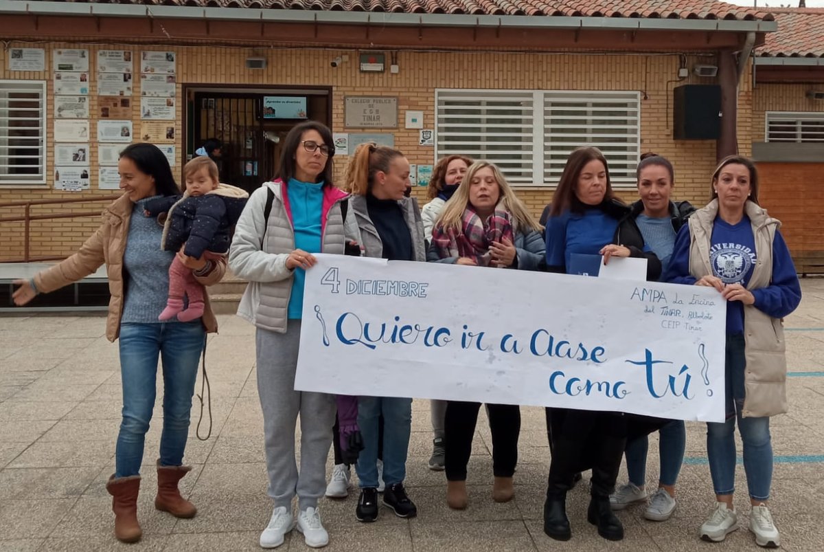 USTEA Educación tweet media