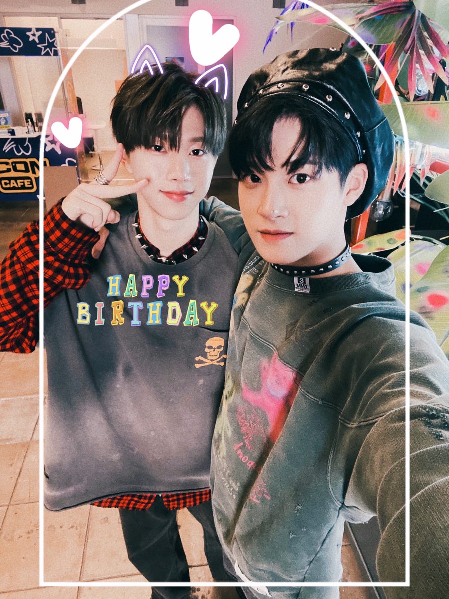 xikers_official's tweet photo. [#준민] 그래 현우야 생일 축하한다. 같이 사진 찍으려고 하면 맨날 표정 이상하게 지어서 열심히 찾았다. 만족하지? 항상 형 말 들어줘서 고맙고 앞으로도 내 말 잘 듣자!!!??? 생축~~🎉
#xikers #싸이커스 https://t.co/LCGn7zL17W