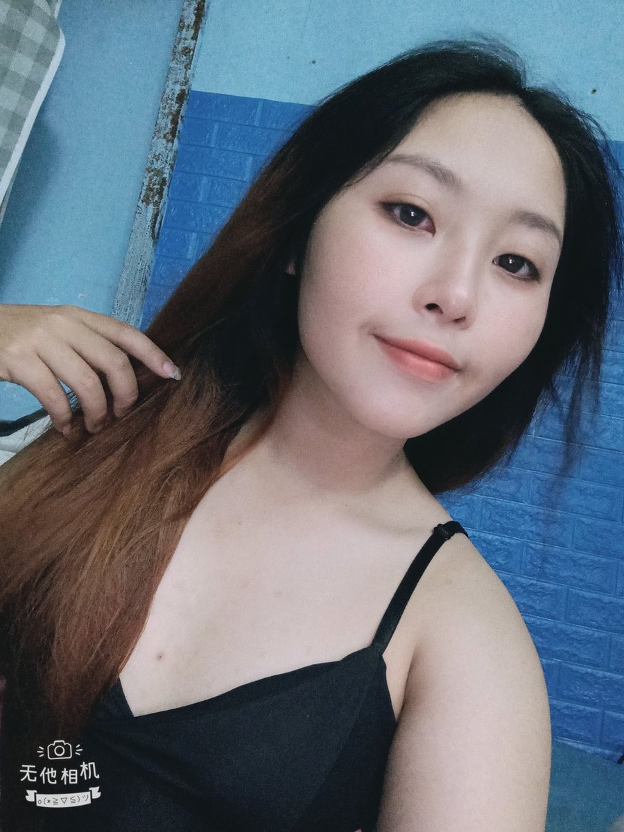 Dung18011's tweet photo. Ở nhà mụt mình thấy thiếu thiếu gì ấy 🫣🫣 https://t.co/lfcka9ZTCV