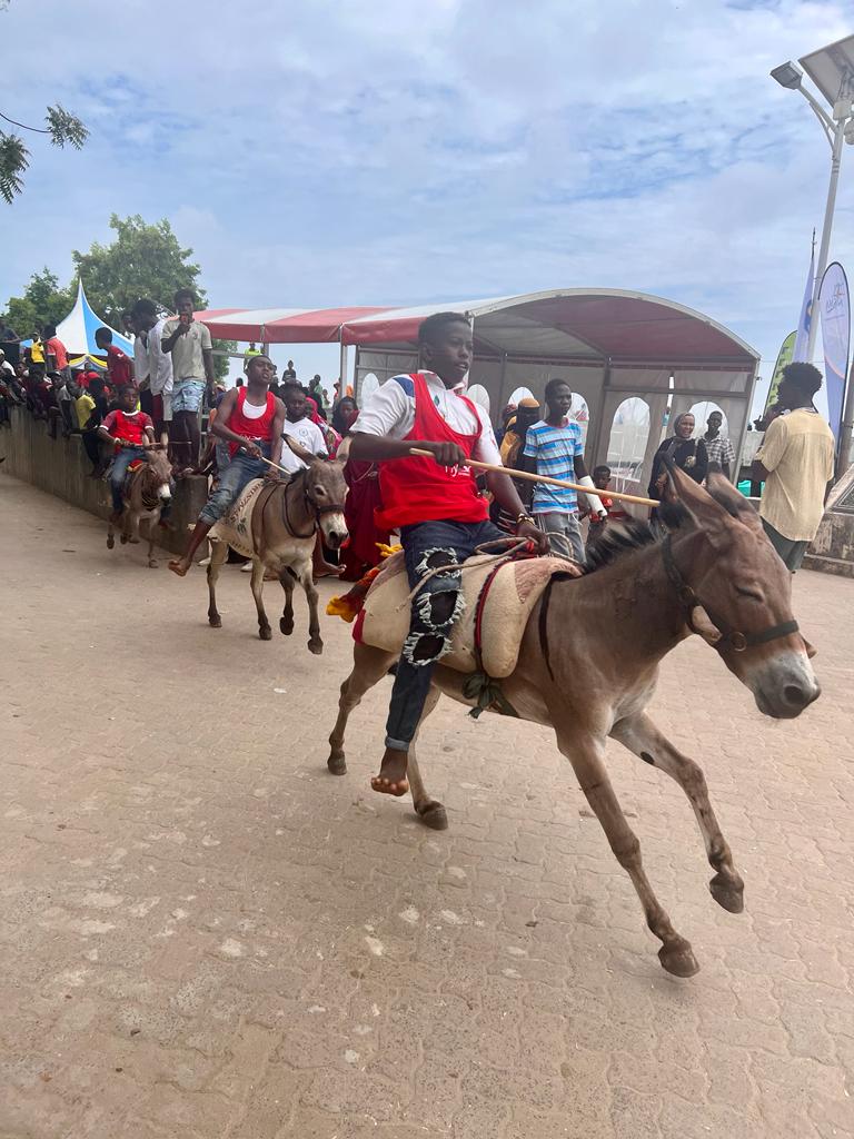 lapsset's tweet image. We were honored to be part of this year&apos;s Lamu Cultural Festival. Here are some of the highlights of the festival. 

facebook.com/LAPSSETProgram…

#LAPSSETKe #LamuFestival #YOUTH #development