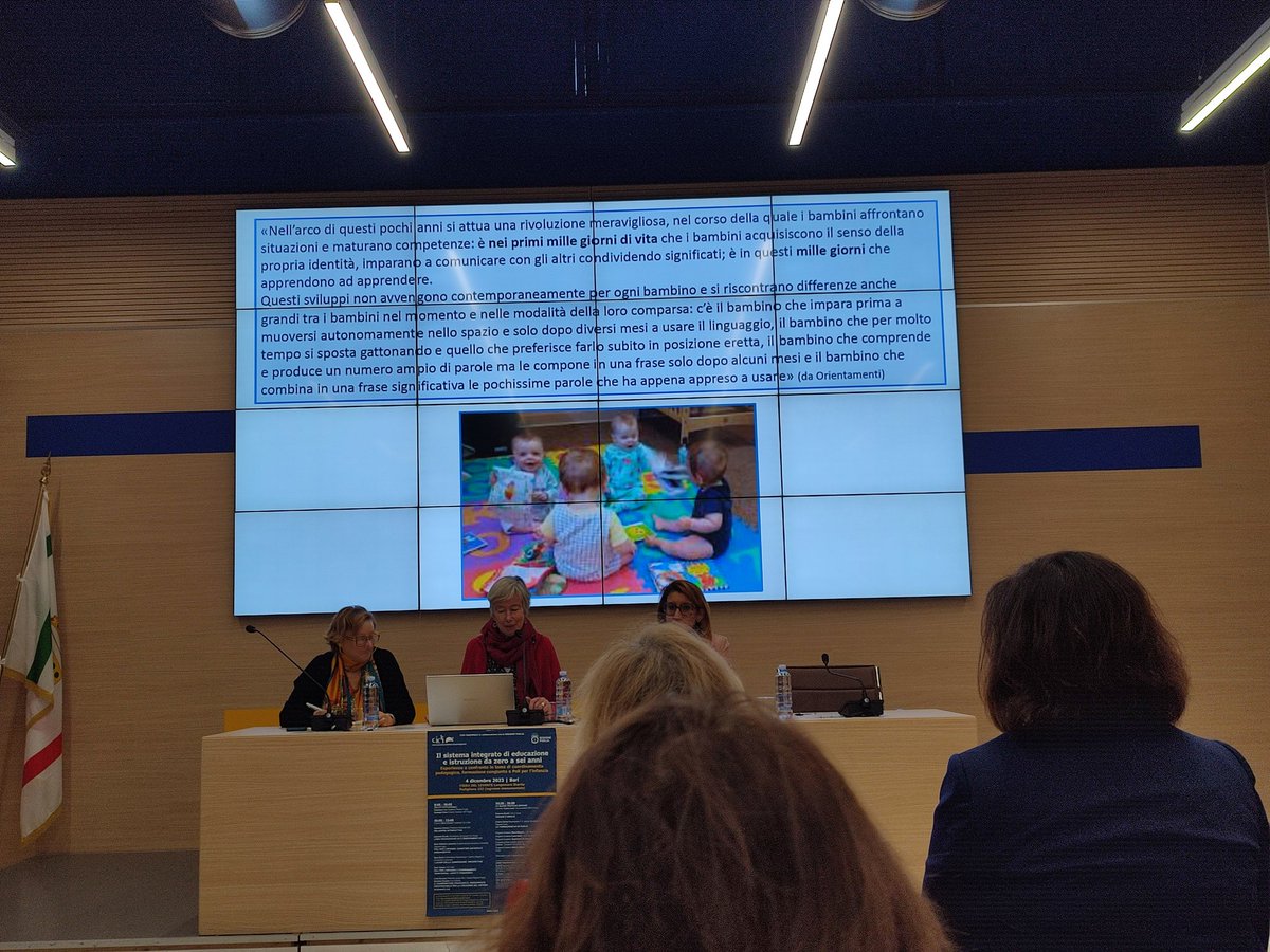 Oggi qui a #Bari presso il padiglione della <a href="/RegionePuglia/">RegionePuglia</a> della Fiera del Levante parliamo del #Sistemaintegrato di #educazione e #istruzione 0-6 anni. Quali prospettive? A che punto siamo?