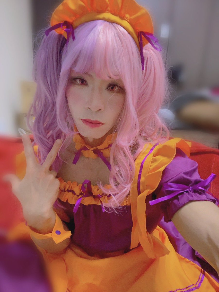 rokiroki032's tweet image. ハロウィンでコスしたメイドさん
衣装可愛いからまたコスしてみたよ💕
今回はドール風？に⸜🫶⸝‍

おまけに動画も🎸🎶
PINK SAPPHIRE/P.S.I LOVE YOU

#pinksapphire  
#コスプレ 
#コスプレイヤーさんと繋がりたい 
#音楽好きな人と繋がりたい