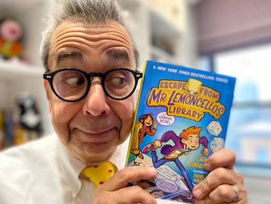 JrLibraryGuild's tweet photo. ๐ฉ "Escape from Mr. Lemoncello's Library: The Graphic Novel" is a December 2023 Book Box pick! ๐ฒ
Add this book to your library collection! ๐
#thebestbooks #kidlit #graphicnovels #bookbox #jlg #juniorlibraryguild #RHCB https://t.co/23P9liEjAu