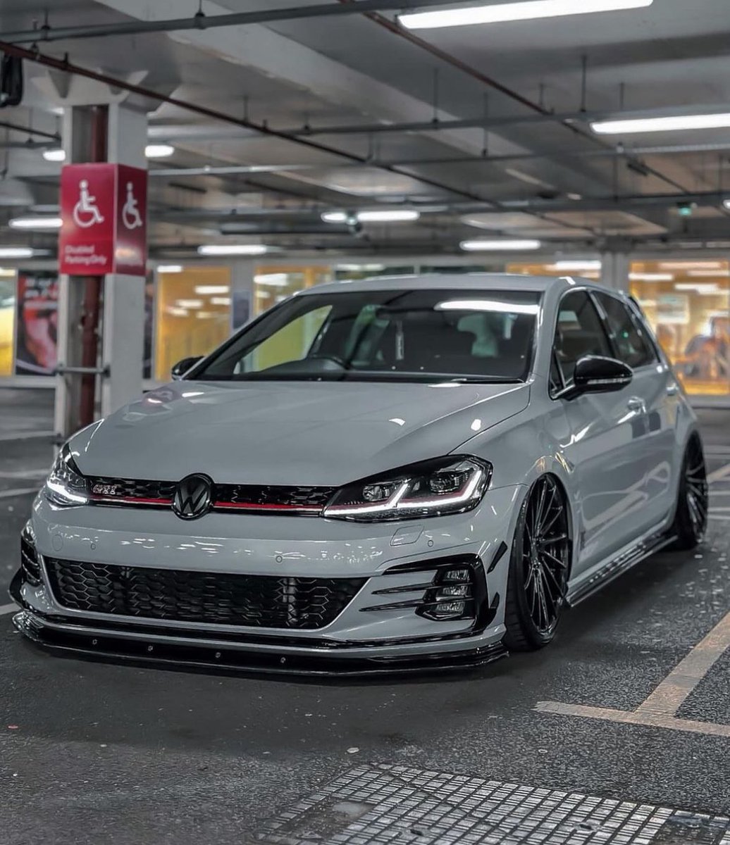 Volkswagen Golf 7 GTI 🐺