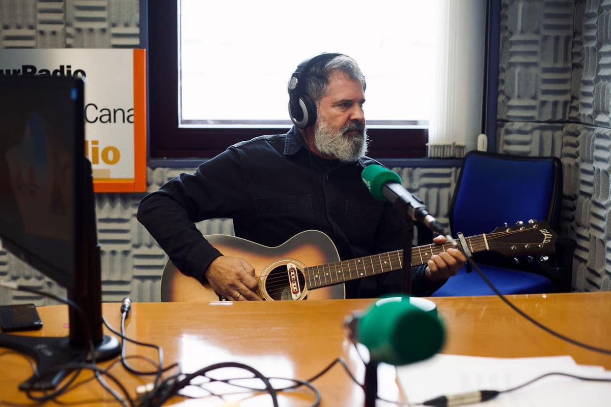 <a href="/Shidowmusic/">Shidow</a> ha pasado por los estudios de <a href="/CanalSurRadio/">Canal Sur Radio</a> para hablar de su disco “Home”.