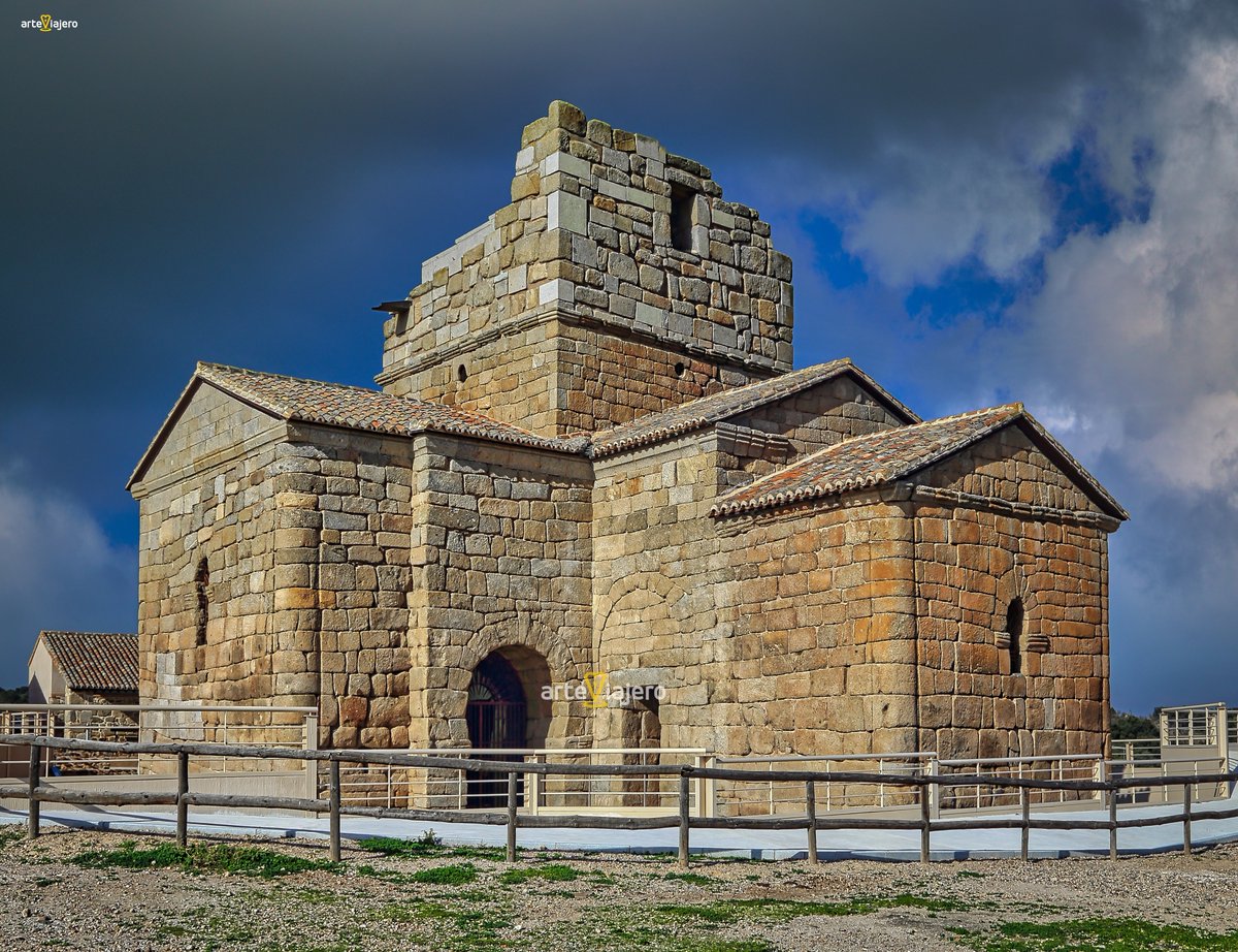 arteviajero_com's tweet image. Hoy os presento las 11 iglesias más antiguas de España que todavía conservan buena parte de su primitiva fábrica original en pie. Algunas de ellas, sorprendentemente, son desconocidas para el gran público.
Abrimos hilo 🧵⬇️⬇️⬇️