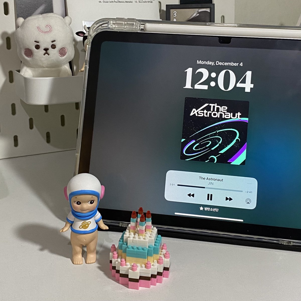 lovingjmi's tweet photo. https://t.co/gxJzJhtBQo