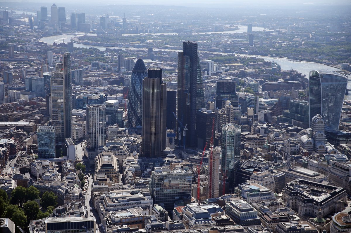 Bloomberg UK tweet media