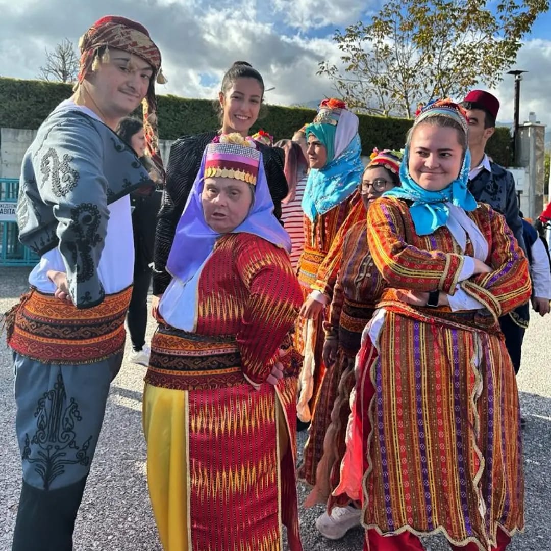 3 Aralık Dünya Engelliler Gününde Halk Eğitimi Merkezlerimizin engelli kursiyerleri ilimizde gerçekleştirilen etkinliklere katıldılar. 

<a href="/emre_caliskan/">Emre Çalışkan</a> <a href="/tcmeb/">Millî Eğitim Bakanlığı</a> 
#3AralıkDünyaEngellilerGünü