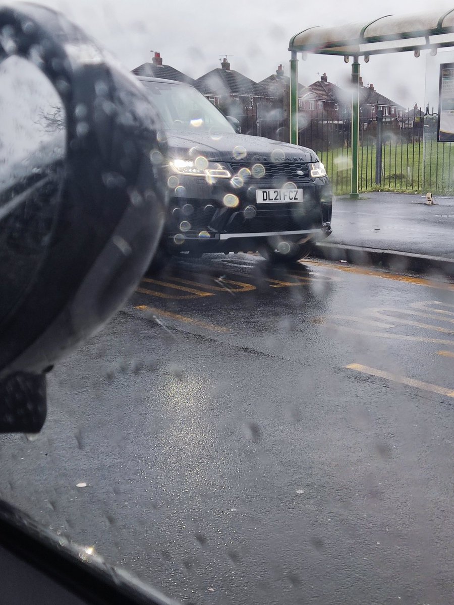 deganhoward's tweet photo. Every day this guy parks stupidly or illegally. Putting kids and parents at risk. He needs talking too... Or fining. Kipling drive. @BpoolCouncil #parkingservices https://t.co/B8DKpuVkvJ