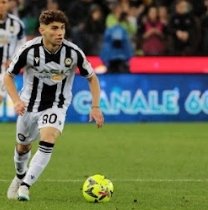 Fbianconera1896's tweet photo. Pafundi,più gioca bene in nazionale,più sta fuori con l'Udinese https://t.co/M1TKA9ZbnM
#Udinese #Pafundi #Verona #Hellas #UdineseVerona #SerieA #ForzaUdinese ⚪️⚫️ https://t.co/TywAeAFMTl