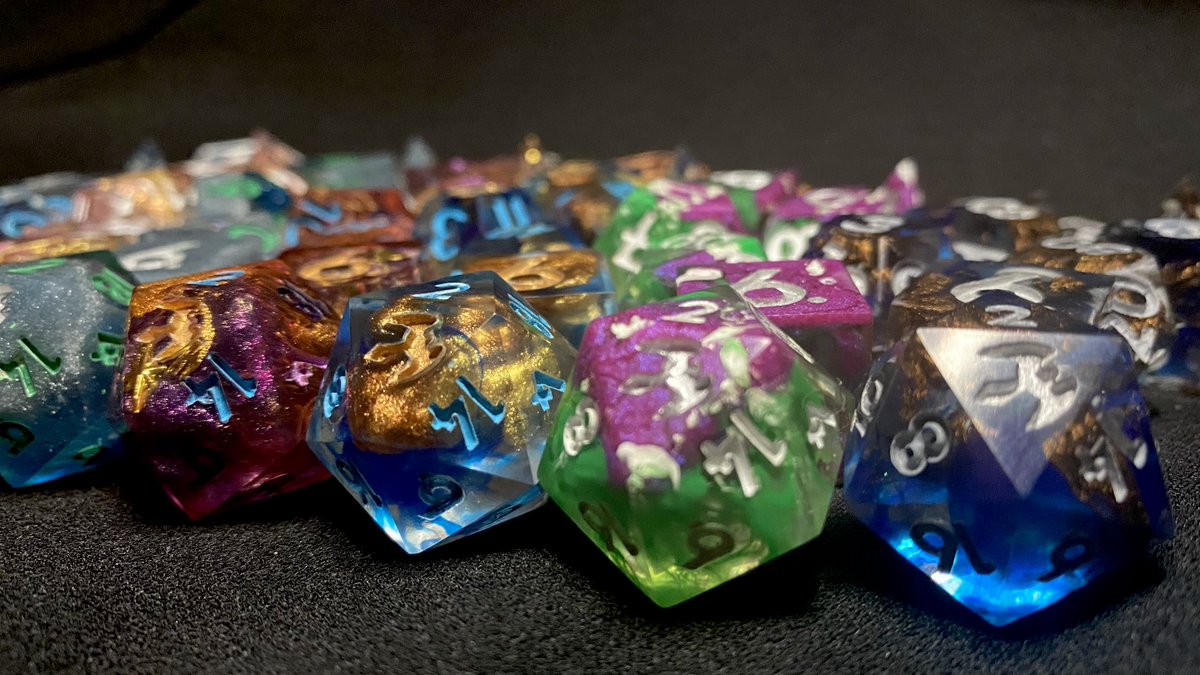 RavenandRiddle's tweet photo. "Life itself is the most wonderful fairlytale"✨ -Hans Christian Anderson
Our FULL Fairytale Collection is on sale now in our online store! >> https://t.co/bsbInhpNVS <<
#dnd #dndcampaign #dunegonsanddragons #customdice #customdie #handmade #boardgame #boardgaming #buffalony https://t.co/v0EbMto9QA