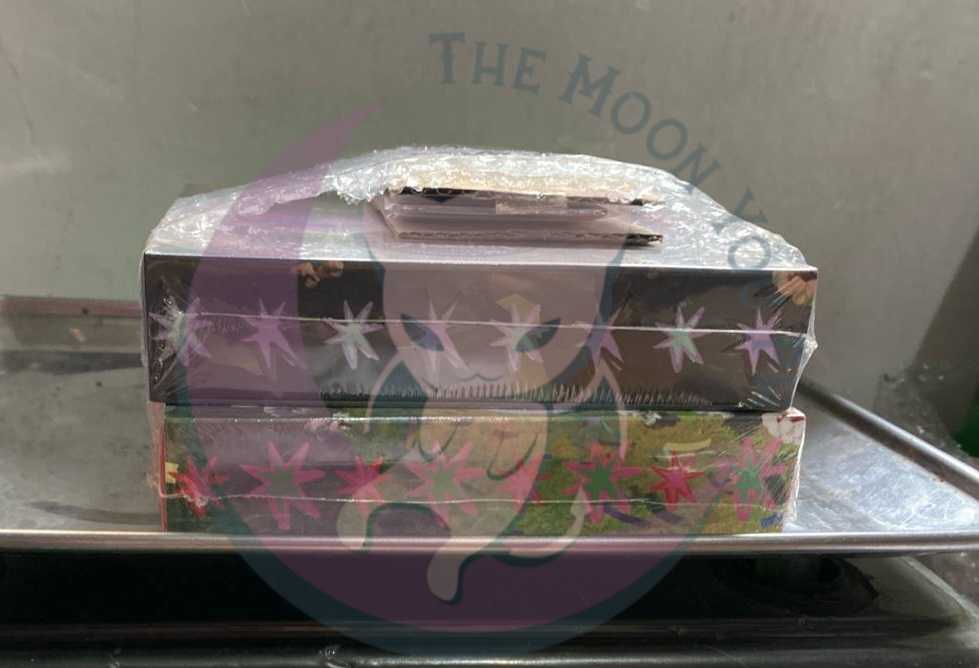 TheMoonYouPH's tweet photo. #TheMoonYou_Update #TheMoonYou_Proof 

[Already in PH address]
- Orders from GO's and Pasabuys such as Seventeenth Heaven, Golden, ZEROBASEONE 1st Membership Kit, and Wonho PCs are already in our PH address. Please give us time to check the quantity and quality of the items we + https://t.co/XKZ3gG7dEz