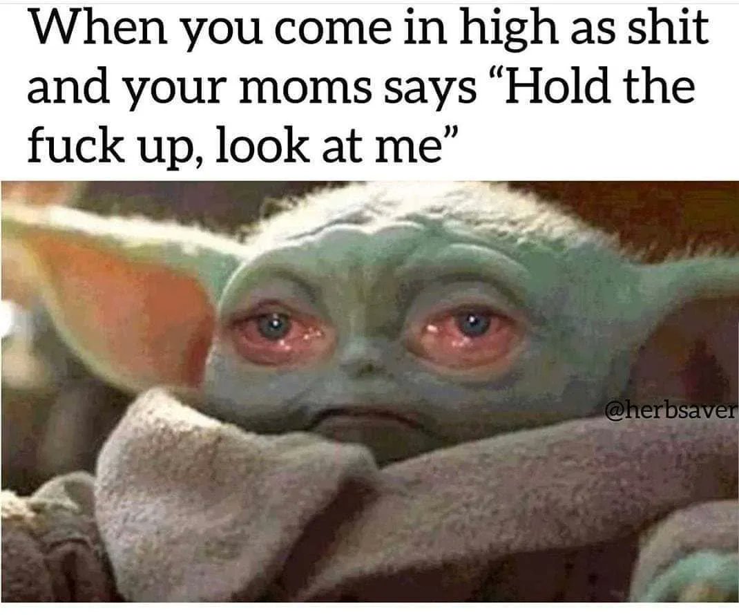 👽
