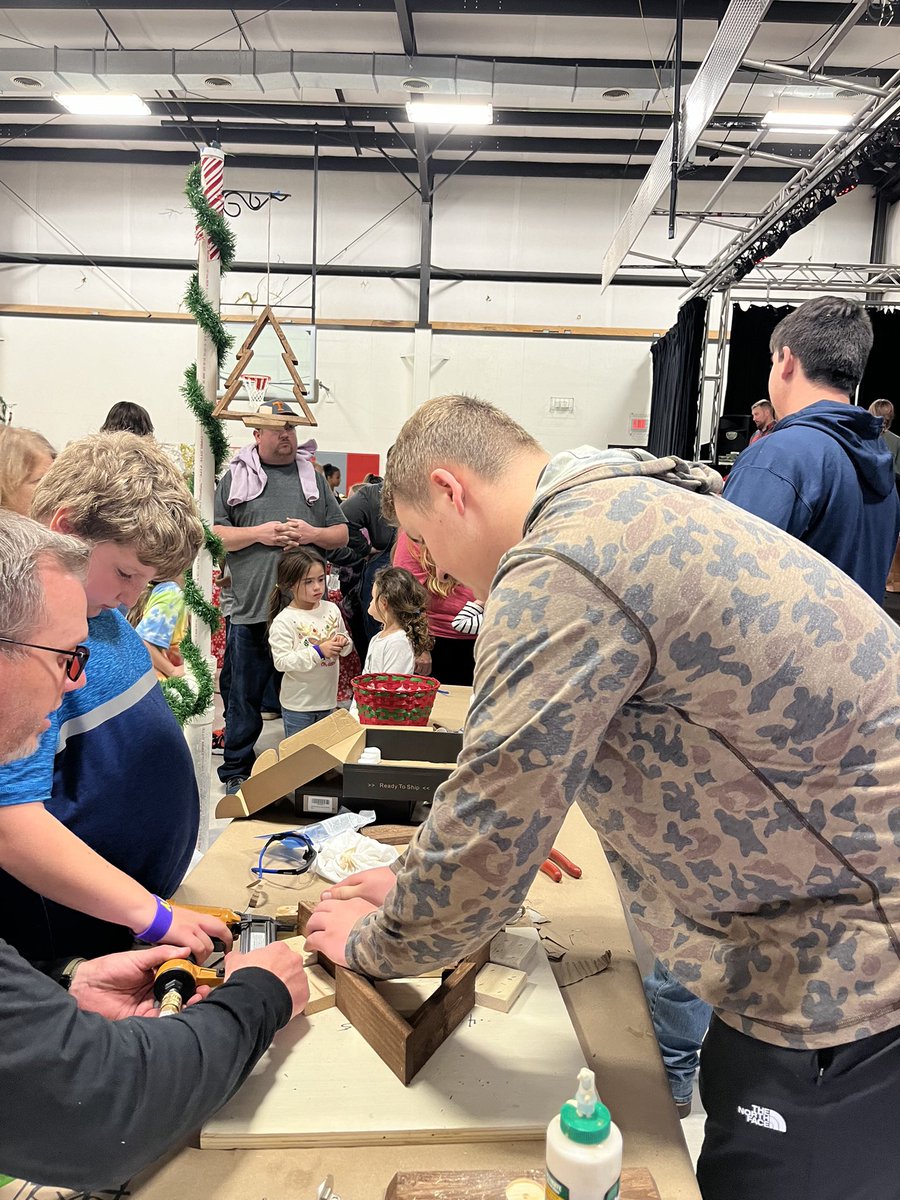 Eli Patton tweet media