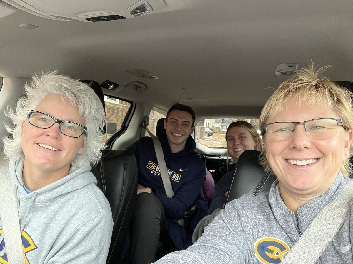 Leslie Huntington tweet media