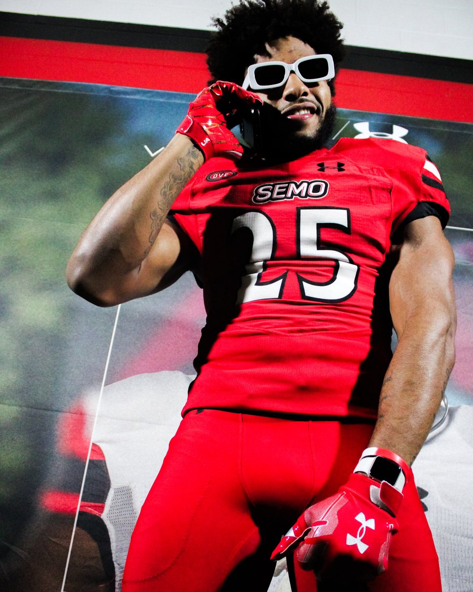 Cameren Smith (@camerensmith1) on Twitter photo #AGTG After a Great weekend <a href="/SEMOfootball/">SEMO Football</a> I am blessed to say I have received my First Division 1 offer! <a href="/CoachBerb/">Luke Berblinger</a> <a href="/_CoachDes/">Desmond Noird</a> #Blessings #AGTG After a Great weekend <a href="/SEMOfootball/">SEMO Football</a> I am blessed to say I have received my First Division 1 offer! <a href="/CoachBerb/">Luke Berblinger</a> <a href="/_CoachDes/">Desmond Noird</a> #Blessings