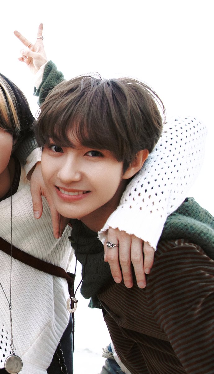 쥔님 탄생 기원후 24년...
만세를 외치다