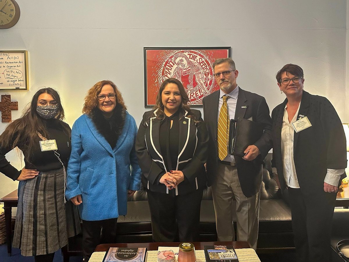 I received the @NAMICommunicate in my DC office to discuss how mental health is a challenge for people of all ages in our communities. We must act to provide increased funding to mental health initiatives like the 988 helpline, which has served 6.5M+ people seeking support.