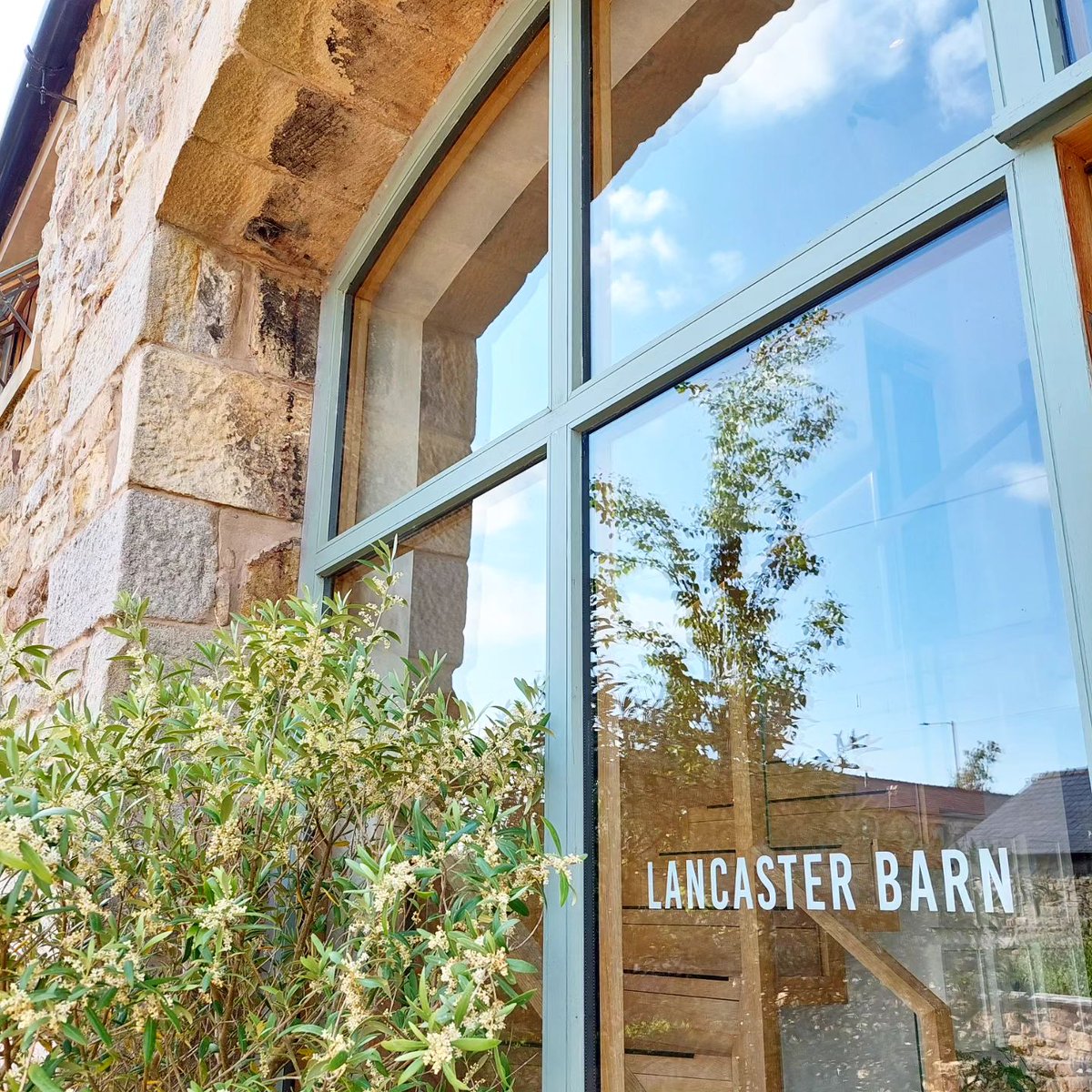 Lancaster Barn has earned a spot in The Daily Telegraph's prestigious list of '20 of the Best B&amp;Bs in Britain for a Cosy Autumnal Break' this October!

Dive into the details in our recent blog post: lnkd.in/gAZfGGMR

#LancasterBarn #TelegraphFeature #HPA #LuxuryHospitality