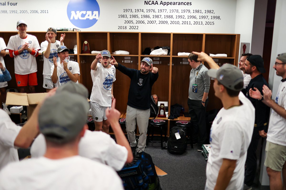 St. Olaf Athletics (@stolafathletics) on Twitter photo Head coach Justin Oliver joined <a href="/TMNwithVineeta/">The Morning News With Vineeta Sawkar</a> on <a href="/wccoradio/">News Talk 830 WCCO</a> earlier this morning to discuss <a href="/StOlafMSOC/">St. Olaf Men’s Soccer</a>'s national title!
LISTEN: omny.fm/shows/the-morn…
#UmYahYah | #OlePride | #d3soc Head coach Justin Oliver joined <a href="/TMNwithVineeta/">The Morning News With Vineeta Sawkar</a> on <a href="/wccoradio/">News Talk 830 WCCO</a> earlier this morning to discuss <a href="/StOlafMSOC/">St. Olaf Men’s Soccer</a>'s national title!
LISTEN: omny.fm/shows/the-morn…
#UmYahYah | #OlePride | #d3soc