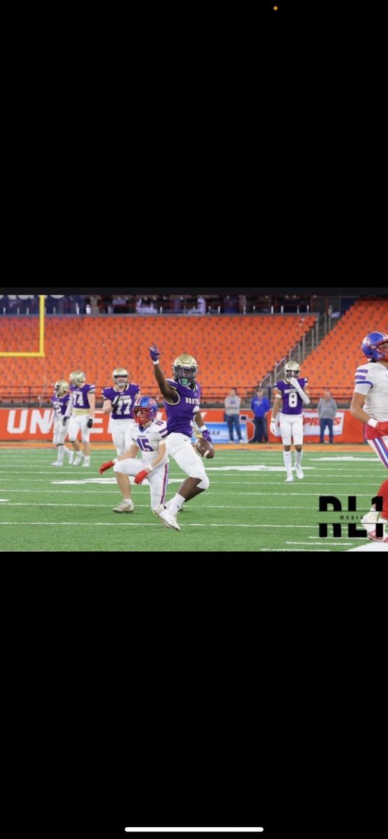 darienwilliamss's tweet photo. GREAT TEAM WIN last night!! CROWN US KINGS OF NY. #ClassAA #Brothers 💜💛
@CBASyrFootball @brucewill15 @RealCoachBruno1 

7 receptions
236 yards
3 TDS
MOST VALUABLE PLAYER 

Check the film below
https://t.co/Q6zY7vYB0P https://t.co/UYfCEXytv5