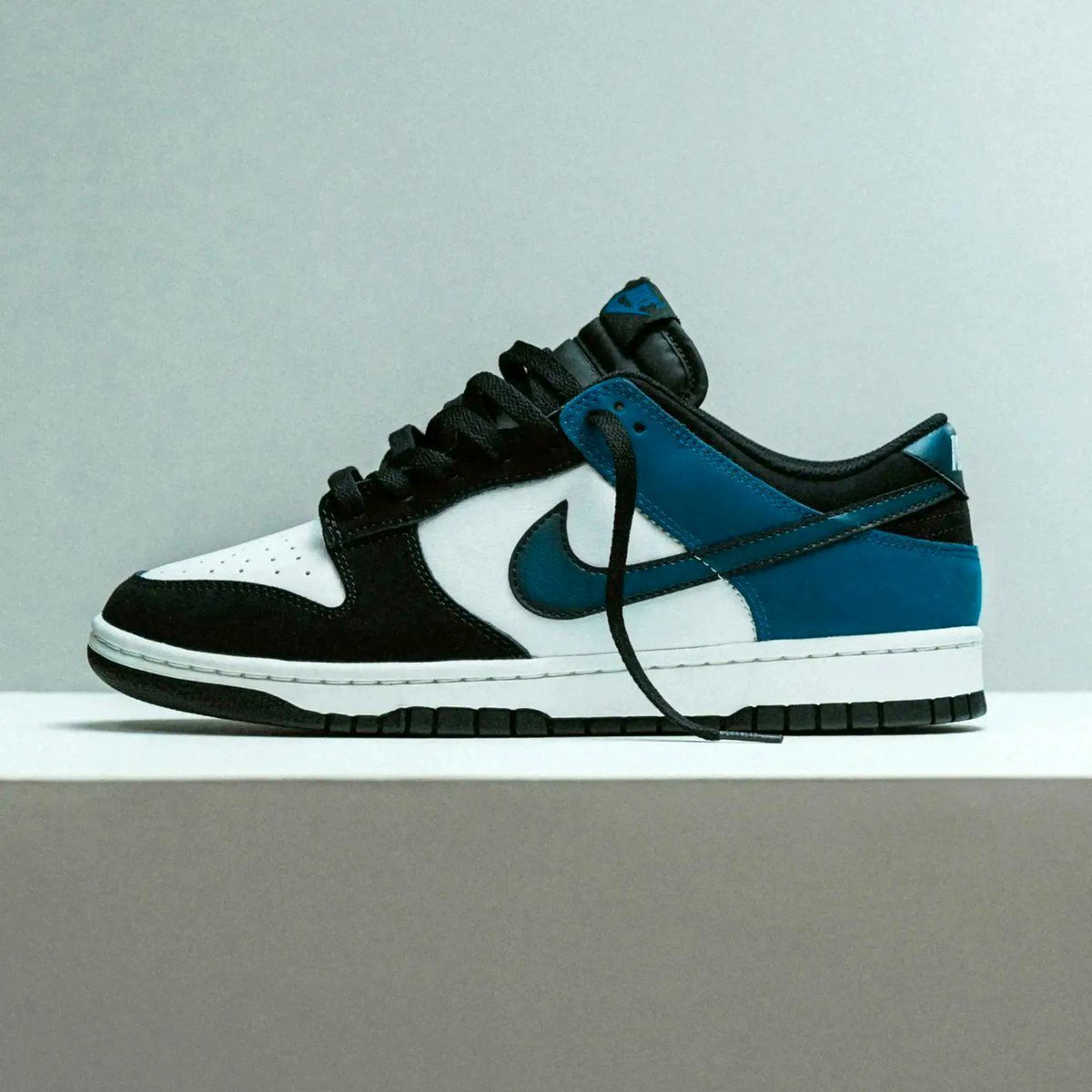 footlocker dunk restock