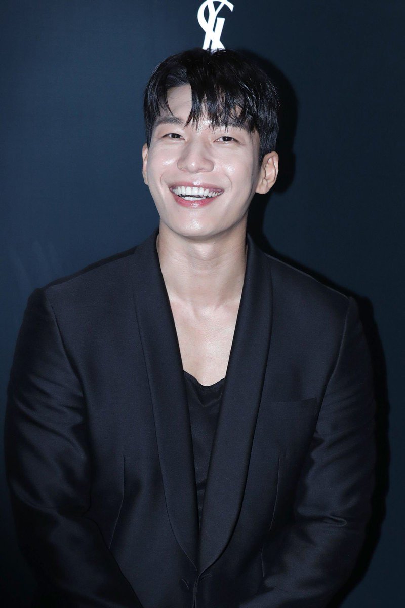 wihajoonspics's tweet photo. he’s so dreamy https://t.co/XOfhBvh11V