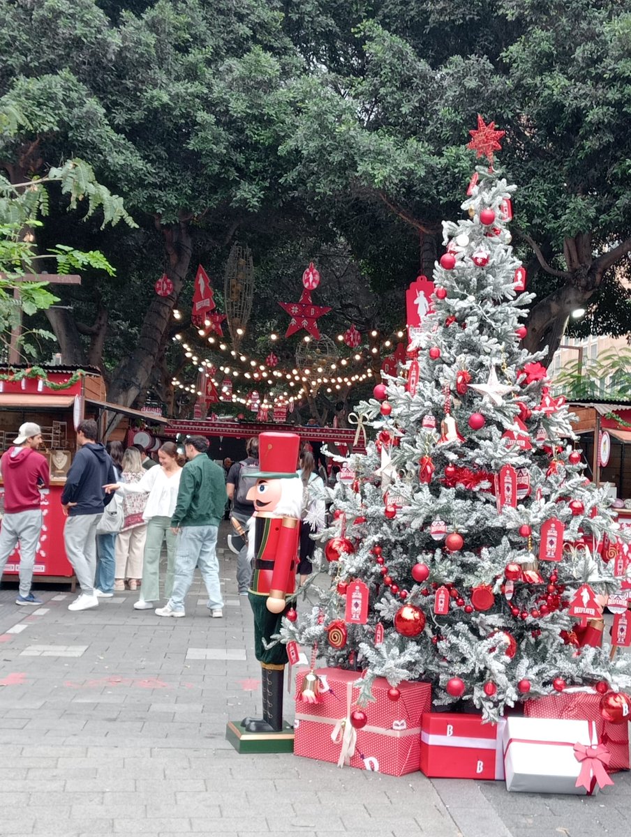 😍 Queda inaugurado el BEEFEATER XMAS MARKET 👏👏

❗❗ No te lo pierdas❗❗
#teestamosesperando❤️ en la #zonamesaylopez #market #compras #comercio #navidad #navidad2023