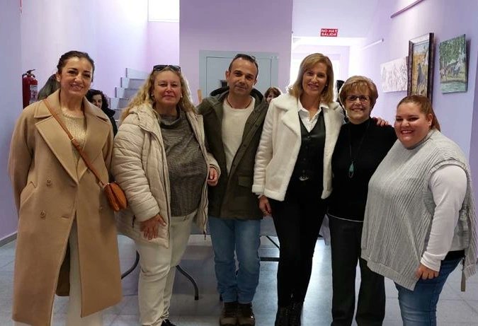 Este fin de semana tuvo lugar, en la Casa de los Salvajes, la inauguración de la muestra que reúne una colección de óleos de Ana Lozano Pereira.

📅 Permanecerá abierta al público hasta el 8 de enero.

🕗 De martes a domingo, de 19:30 a 13:30h.