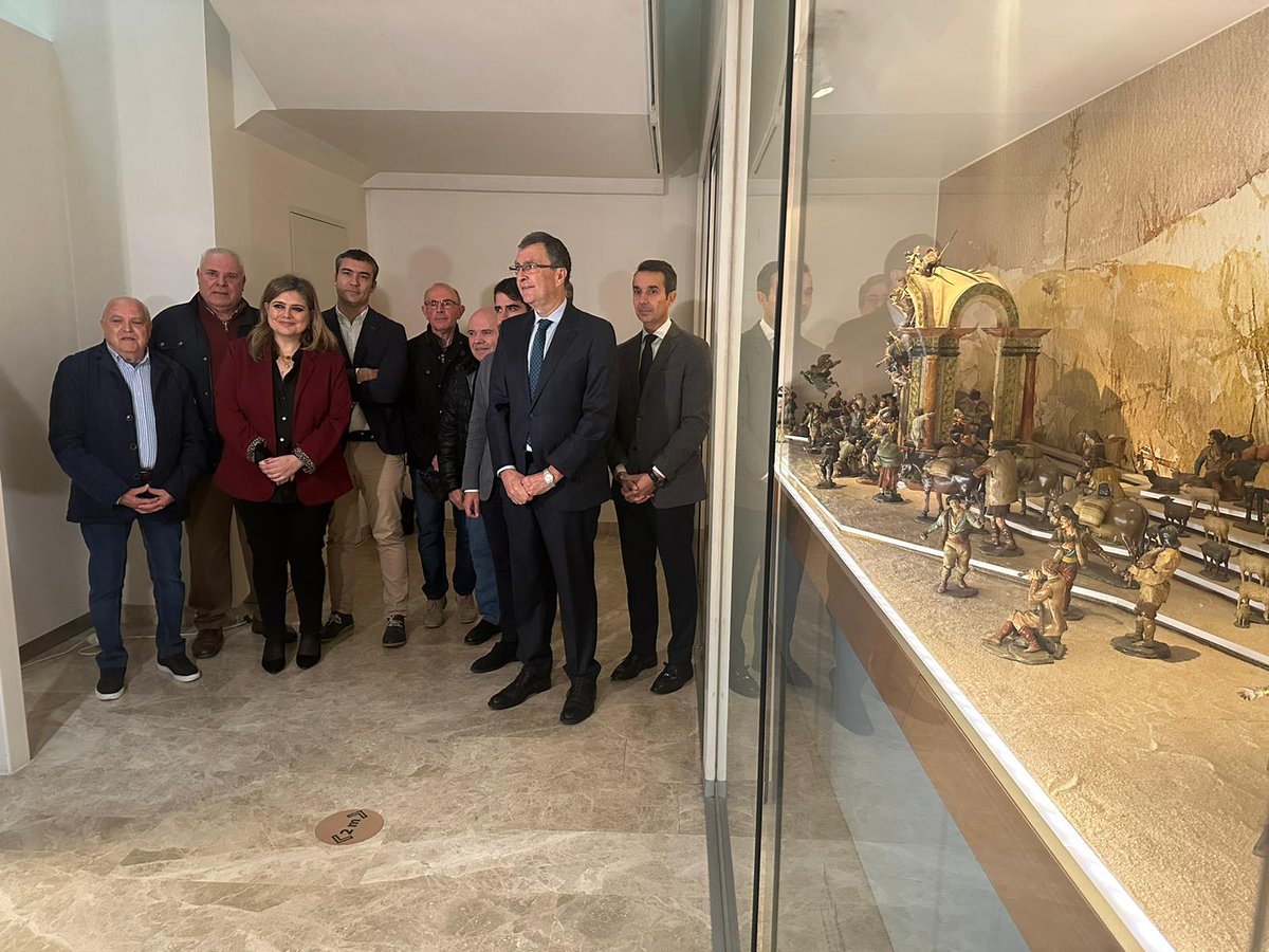 🟢 EXPOSICIÓN | El <a href="/AytoMurcia/">Ayuntamiento de Murcia</a>  acogerá esta #Navidad tres escenas del Belén de Salzillo - La exposición tendrá lugar en el Salón de Plenos la semana del 22 de diciembre al 2 de enero 

🔗 museosalzillo.es/noticias/2023/…