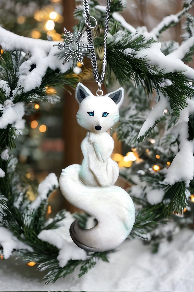 GinieFimo's tweet image. Pendentif Renard Arctique ❄️
Environ 7 heures de travail !
📍Entièrement réalisé à la main en pâte polymère.

Un petit RT pour faire connaître mon travail svp 🙏 
Je suis trop fière de ma photo en plus, j'espère qu'elle vous plaira 🫶🥹

📌 Boutique ➡️ Linktr.ee/Ginie.Arts