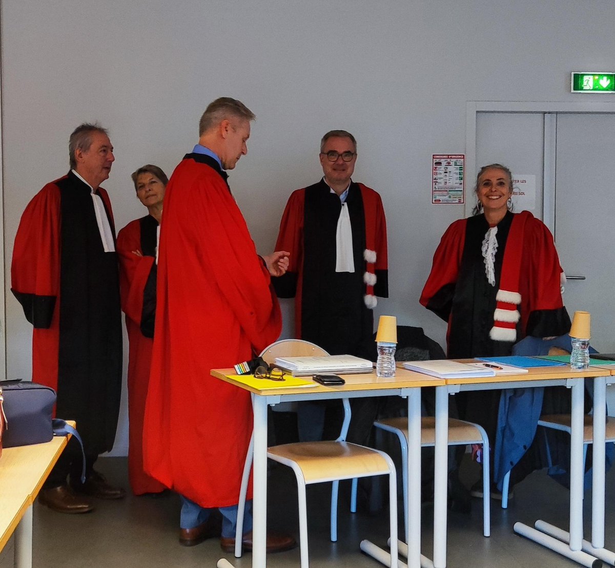 CRET-LOG tweet media