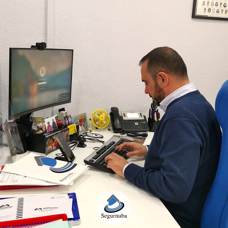 segurnuba's tweet photo. 😃 Profesionalidad, responsabilidad y compromiso con nuestros clientes.

📞 959290344 / 650959468
📲 segurnuba@segurnuba.com
📌 C/Artesanos 5.
📌 C/Doctor Plácido Bañuelos, 19. https://t.co/c2fqf9ic9H
