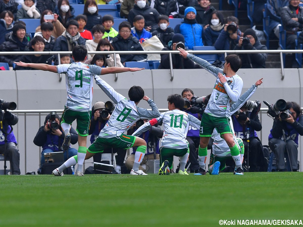 gekisaka's tweet photo. [関東]浦川流輝亜の“サッカー引退試合”「もう走りたくない」青森山田、専修大と名門で築いたキャリアに後悔なし
https://t.co/QsLDVSvvZC
#ゲキサカ #大学サッカー https://t.co/7M0lXtnSL7