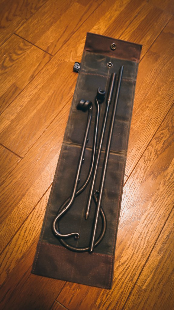SUUTAKUCAMP's tweet photo. PNW Bushcraft Canvas Sleeve Bag
ブラウン x オリーブグリーン

届いてた!!

@gearsdevices いつもありがとうございます🙏 https://t.co/5qVRKqVwcO