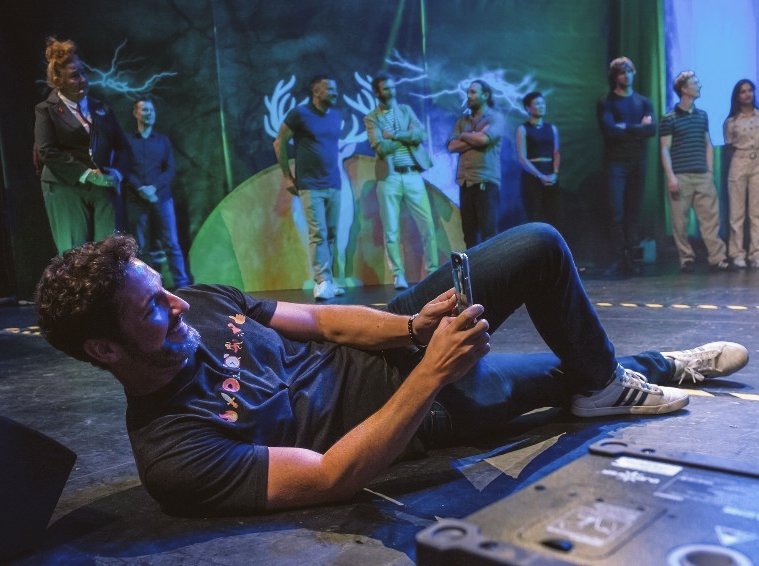 Anke784's tweet image. Happy monday with cute Tom and great memories ❤️🥰
#TomEllis #MagicCon