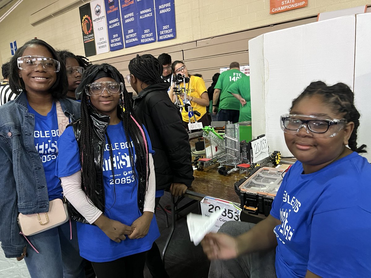 Our Robot Eagles at Saturday’s Robotics Competition.  Awesome job Eagles!
