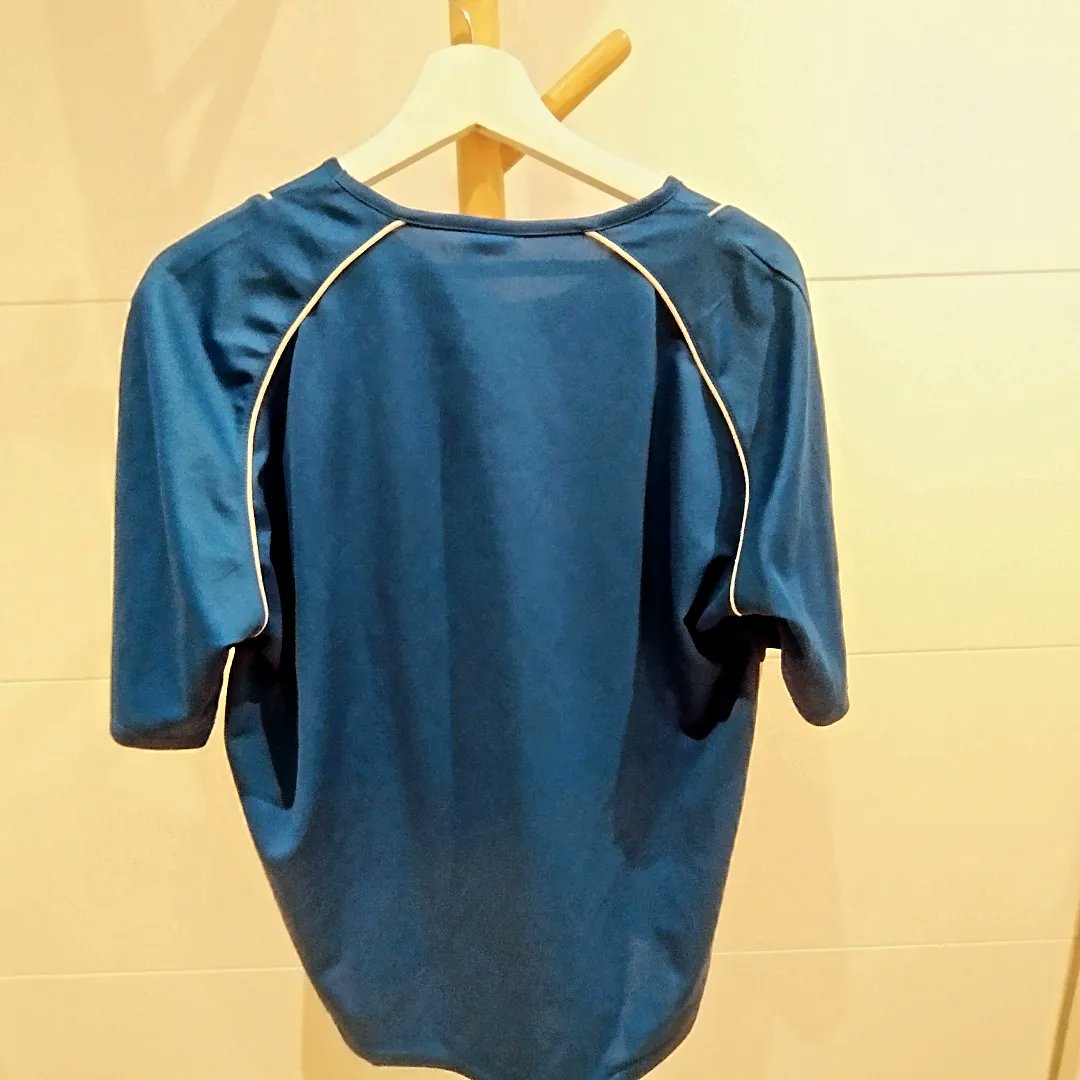 futbolcollect's tweet photo. XEREZ CD
Temporada: 03-04
Marca: mobel

#xerezcd #xerez #jerez #mobel #laliga #futbolcollection #futbol #camisetas #collector #camiseteando #coleccion #camisetasdefutbol #coleccionismo #footballtshirt #classicfootballshirts https://t.co/DkbBWAg5Uo