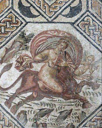 Lucius Apuleius tweet media