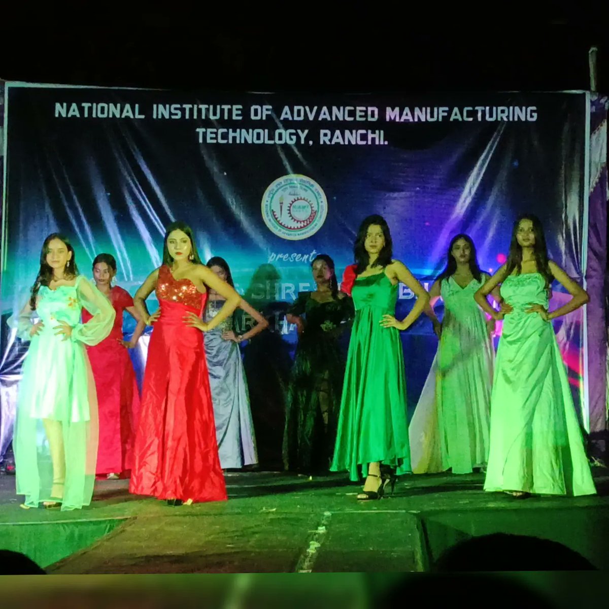 niamt_ranchi's tweet photo. #Artista23 & #EBSB were successful, showcasing intellectually stimulating concepts and offering soothing gatherings. The thought-provoking ideas presented in the #technical event, combined with mesmerizing #culturalnights, made the overall event successful. #NIAMT #nifft https://t.co/HDmSiJSuiN
