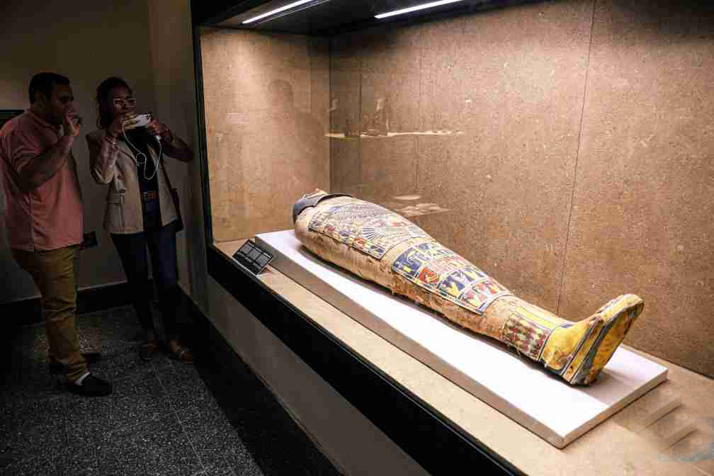 thandojo's tweet image. #Egypt's #Imhotep #Museum at Saqqara necropolis reopens after renovation
Named after Imhotep, an architect and a minister to Djoser, the 2nd king of Egypt's 3rd dynasty, the museum houses 286 artifacts in six halls, in addition to about 70 artifacts on temporary display