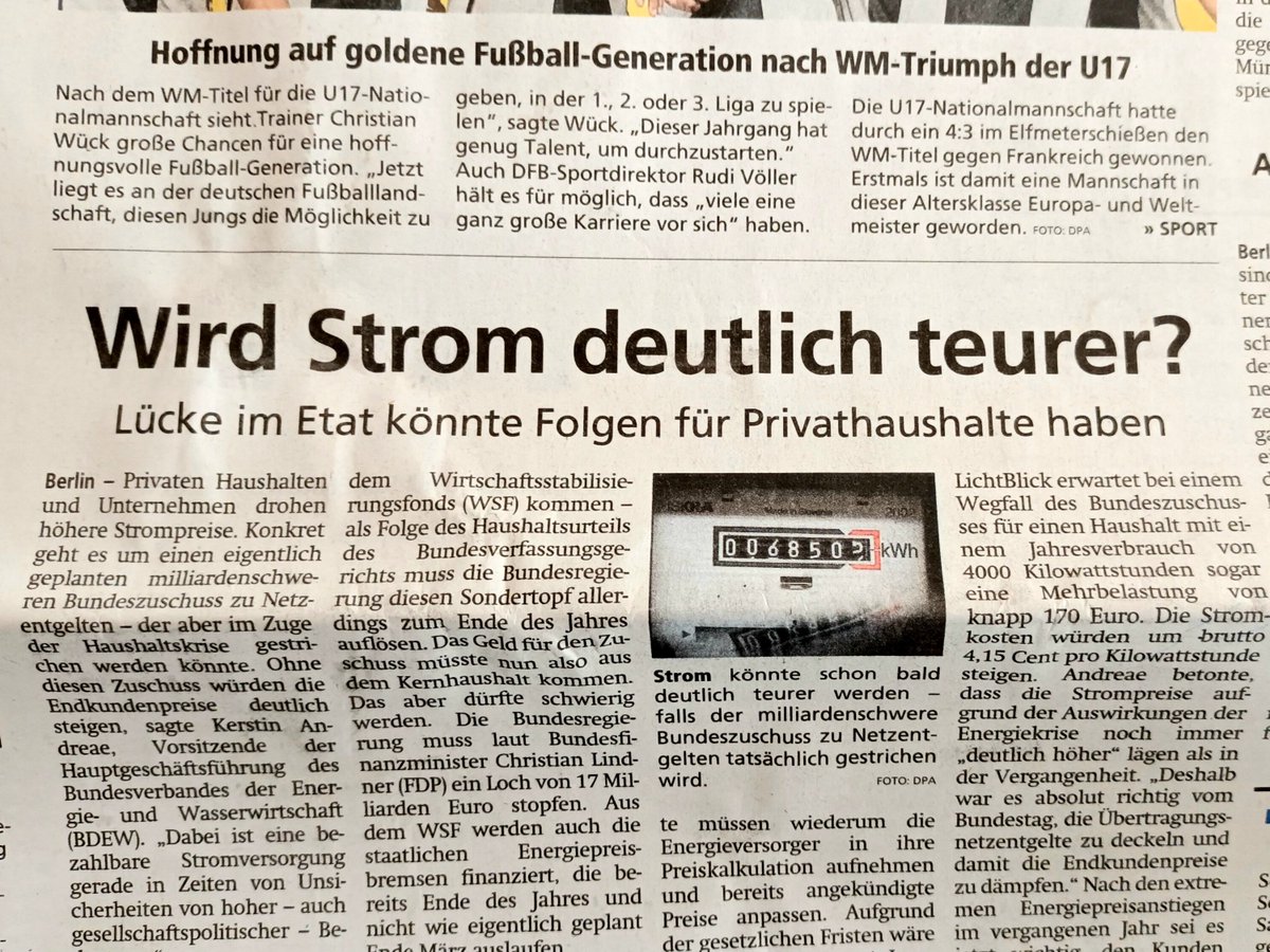 Ob die Politik weiß, dass die Konzerne Übergewinne machen und man sie deswegen an den Netzkosten beteiligen könnte?

Asozial hohe #Strompreise verzögern die Energiewende. Wir brauchen Windkraft in Bayern statt Stromautobahnen durch ganz Deutschland.