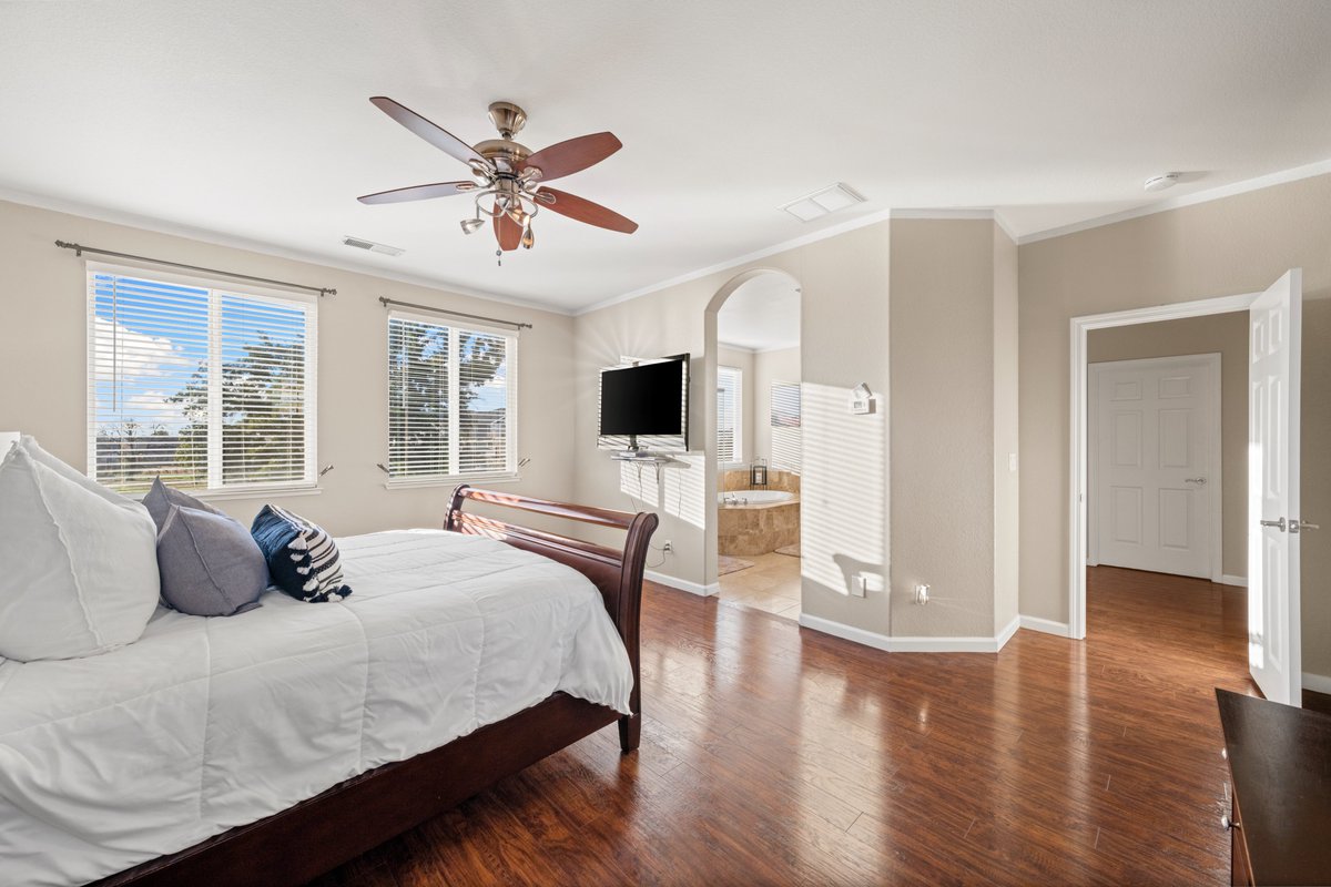 BePhotoediting's tweet photo. Hi Photographers, Agency, Real Estate Broker!!! We will make your home for sale or rental attractive to buyers and sellers We are doing professional real estate image editing service If you need please contact me #RealEstatePhotoEditing #RealEstate https://t.co/CC3jSCT7jN